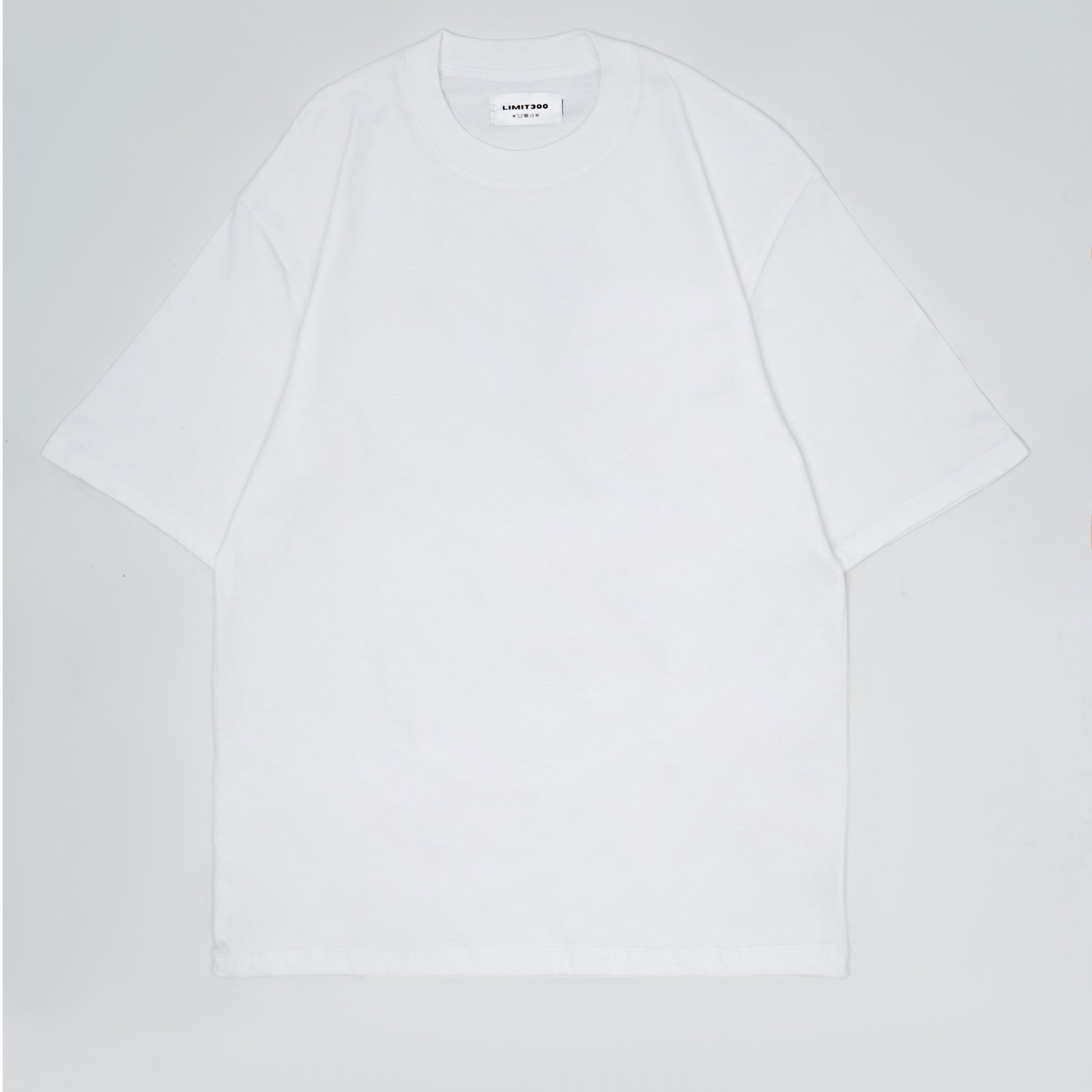 1155D568-BA55-4161-B61E-01BBAFD1F058 Essential White